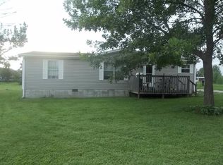 121 Parish Rd, Jeffersonville, KY 40337