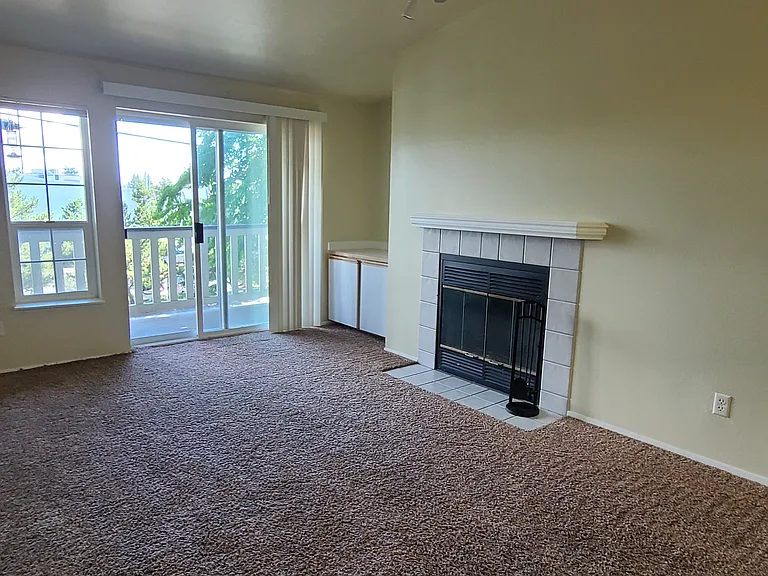 215 100th St SW #A306 — Photo 6