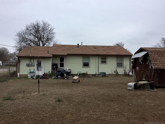 2nd image of 201 E Falletti Ave