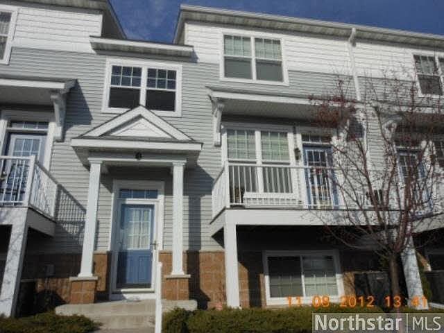 1st image of 1678 Village Trail E