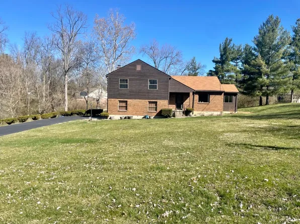 5976 Cleves Warsaw Pike, Cincinnati, OH 45233