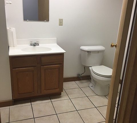 Bathroom 2 View 2