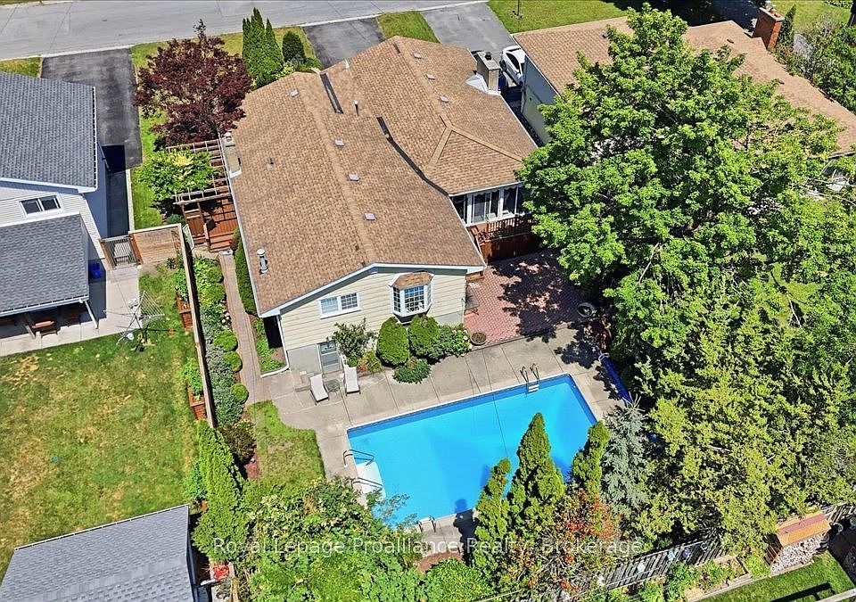 1st image of 50 Melrose Cres