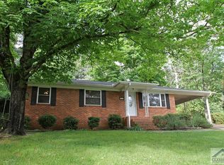 707 Forest Heights Dr, Athens, GA 30606