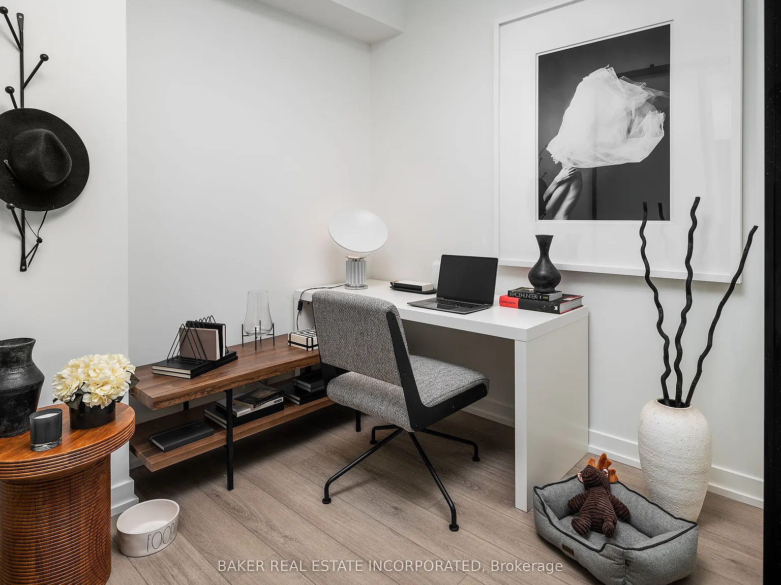 3 bed, $3,880 — Photo 3