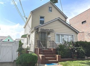 14331 Oak Ave, Flushing, NY 11355