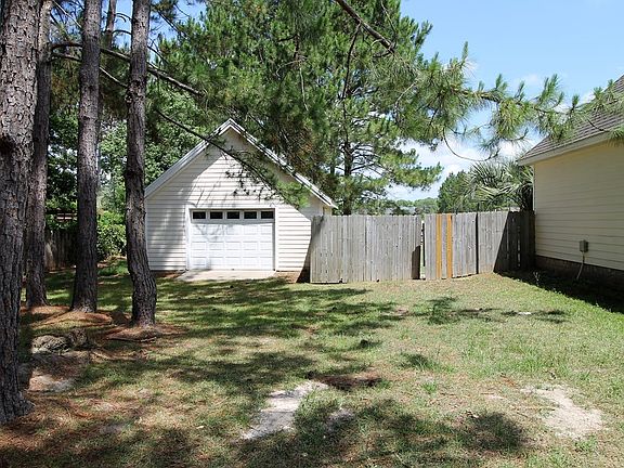 3rd image of 3707 Kingston Ct