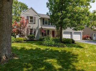 7508 Meadow Wood Dr, North Syracuse, NY 13212
