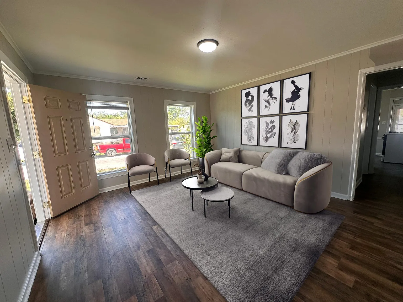 1 bed, $700 — Photo 2