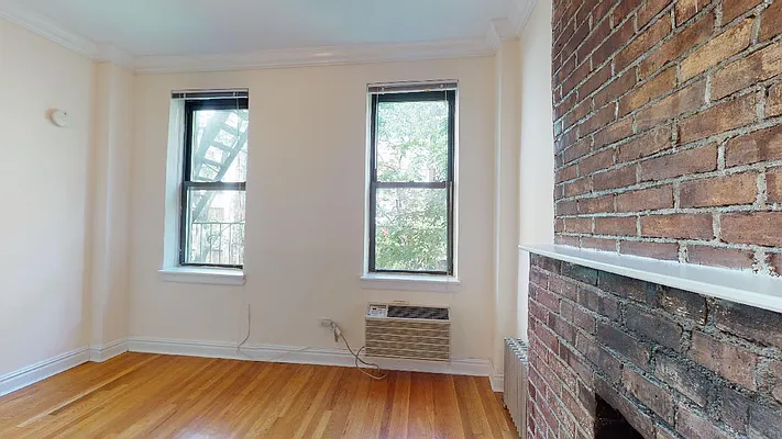 Rented by Bond New York | media 1