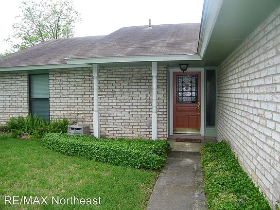 2nd image of 4411 Hoeneke St