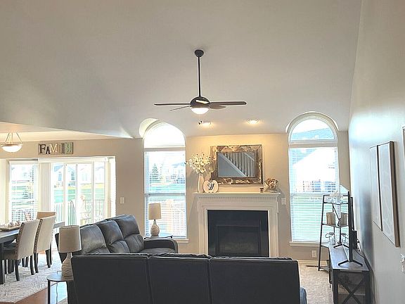 3rd image of 21868 Kensett Dr Unit 78