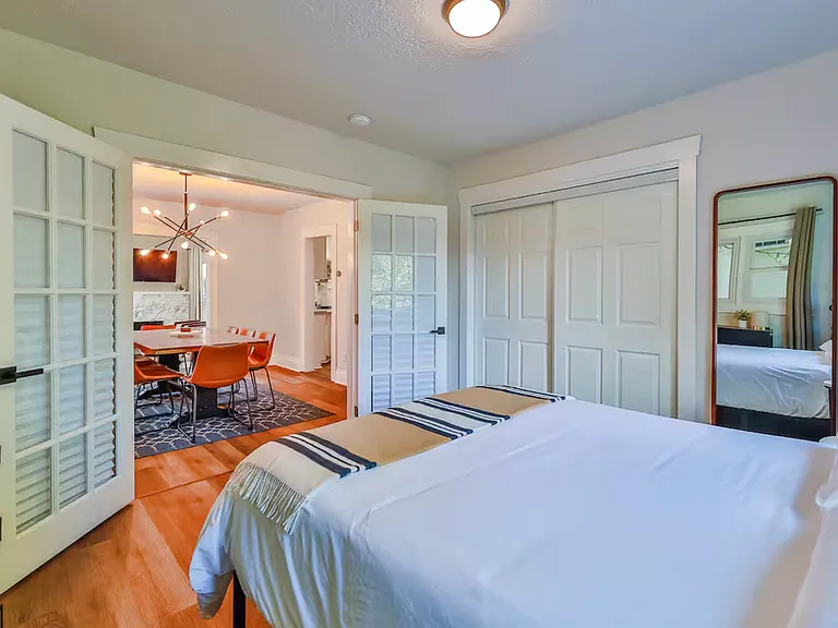 420 E 3rd Ave — Photo 6