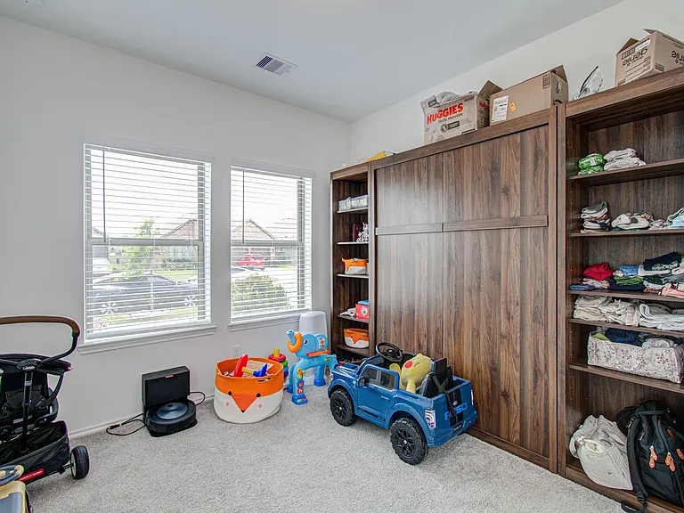 4722 Crest Hill Dr — Photo 6