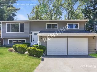12615 NE 142nd St, Kirkland, WA 98034