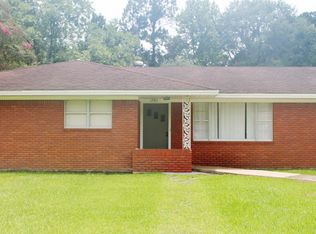 1705 Roosevelt Dr, Silsbee, TX 77656