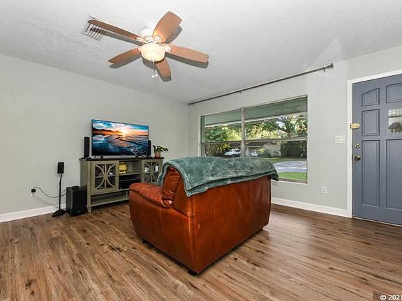 2nd image of 4735 NW 30th St