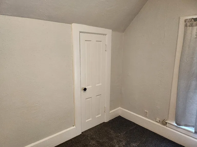 140 S James Ave #1 — Photo 11