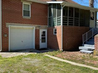 404 W Marion St, Newton, IL 62448