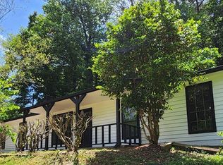 1518 Country Downs Dr, Norcross, GA 30093