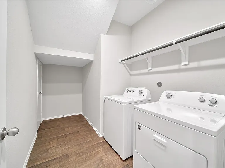 13854 Rock Island Trl — Photo 37