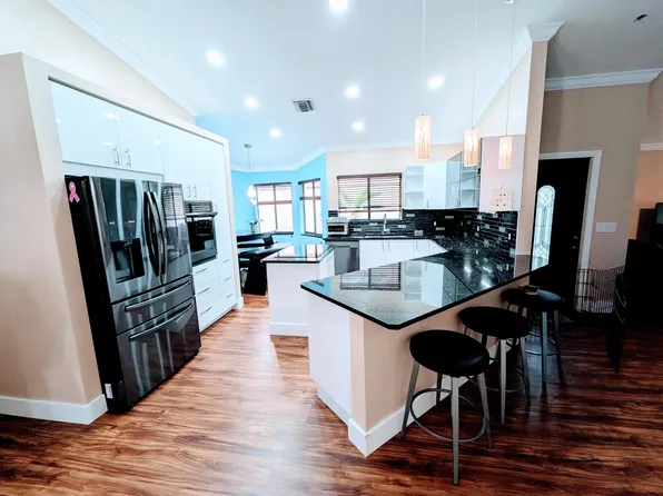 3450 NW 21st Street, Coconut Creek, FL 33066