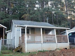 154 Red Hill Rd, Glendale, OR 97442