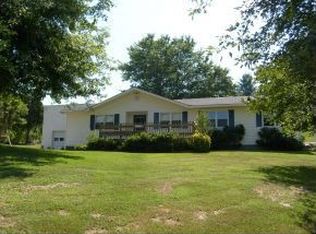 20066 McCall Gap Rd, Bristol, VA 24202