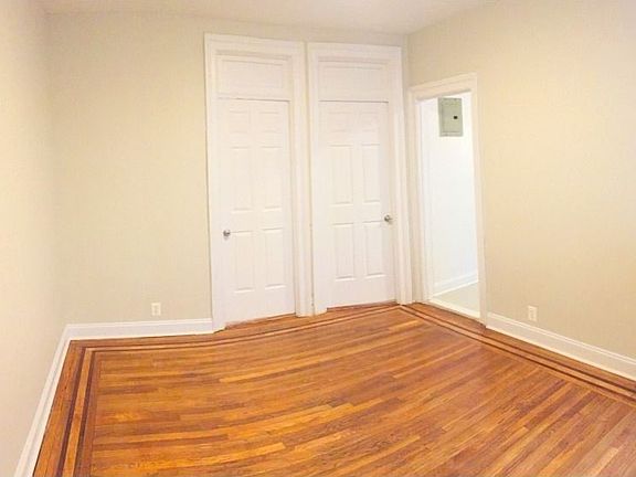 3rd image of 2907 31st Ave APT 1A