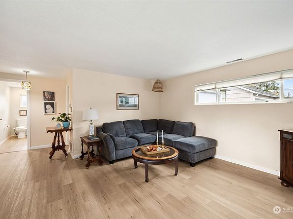 5th image of 8021 S Fawcett Avenue