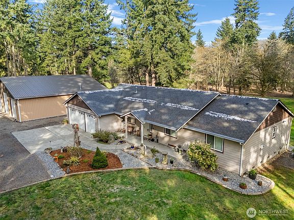 2nd image of 12217 224th Avenue E