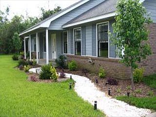 1st image of 936 Deena Dr