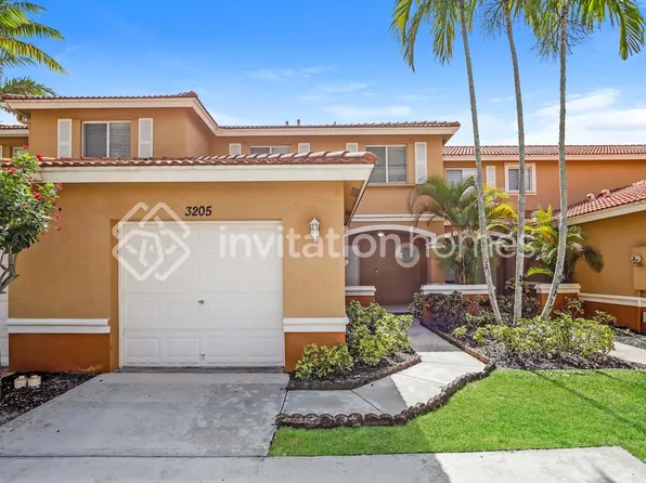 3205 Osprey Ln, West Palm Beach, FL 33411