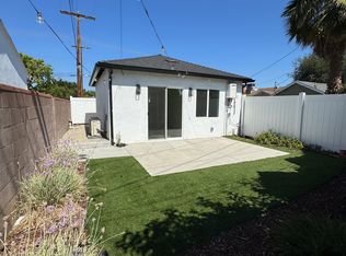 7045 Shirley Ave #7045, Reseda, CA 91335