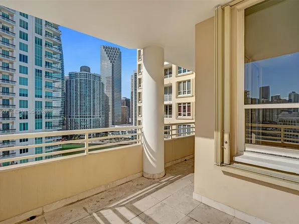 888 Brickell Key Dr, Miami, FL