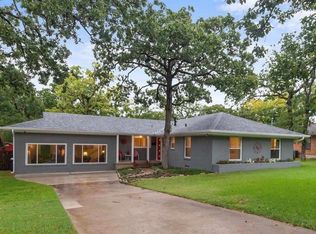 1319 Greenwood Dr, Denton, TX 76209