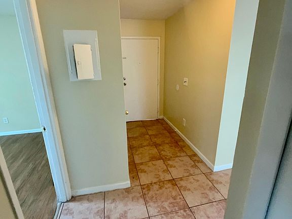 3rd image of 5885 Dahlia Dr APT 208
