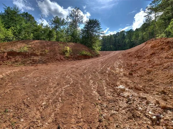 2310 E Hermitage Rd #27, Kingston, GA 30145