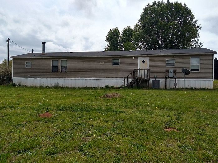 2nd image of 1416 Zion School Rd