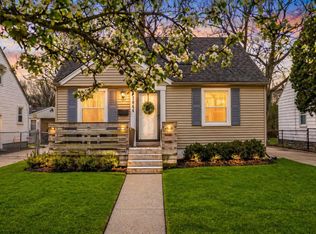 1844 Haynes St, Birmingham, MI 48009