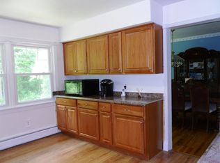 102 Molinari Dr, Wanaque, NJ 07465