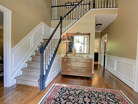 4th image of 3616 Sope Creek Pl SE