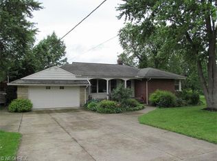 6826 Hilton Rd, Brecksville, OH 44141