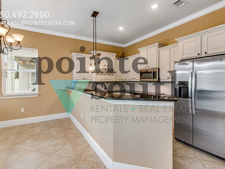 4691 Amhurst Cir — Photo 13