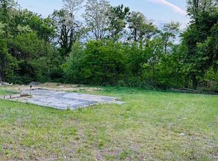 5902 Fisher Rd, Temple Hills, MD 20748