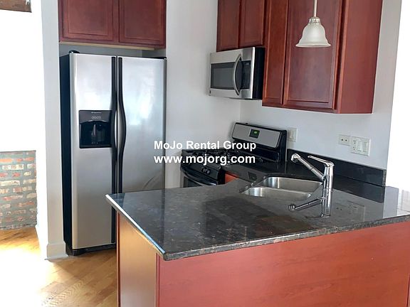 3rd image of 5655 N Magnolia Ave APT 3W