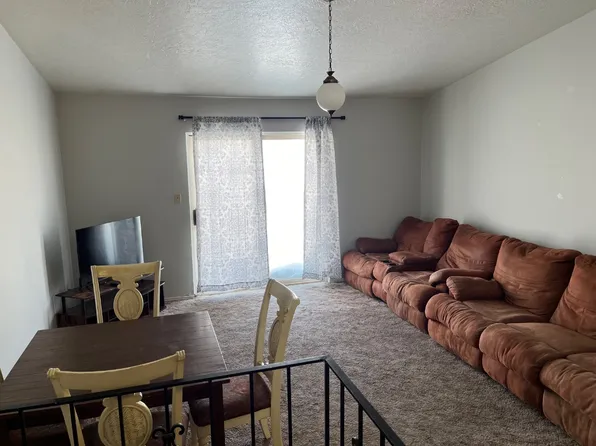 1809 Garnet St, Kemmerer, WY