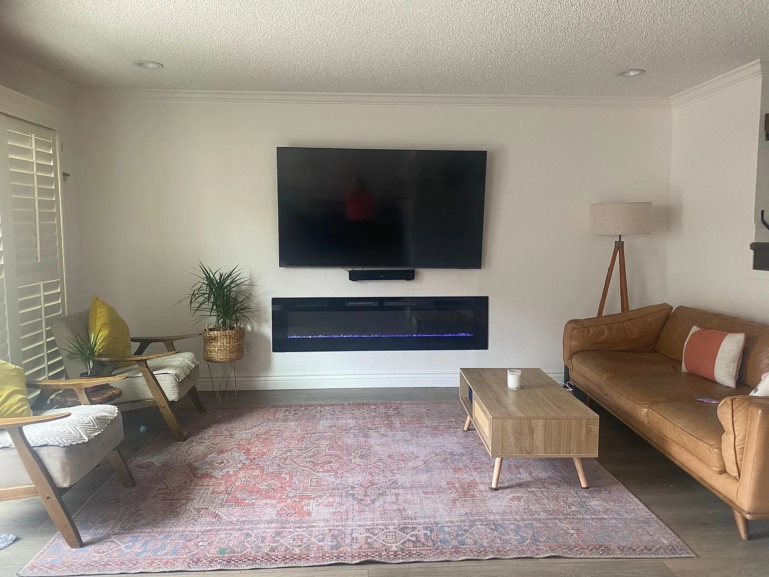 2 bed, 2.5 bath, 1350 sqft, $4,000 — Photo 3