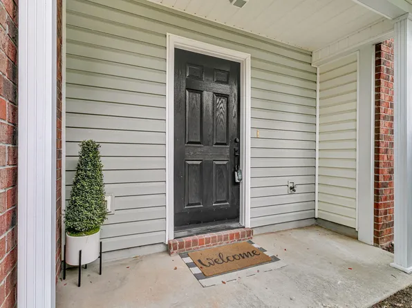 103 Taylor Cir, Goose Creek, SC 29445