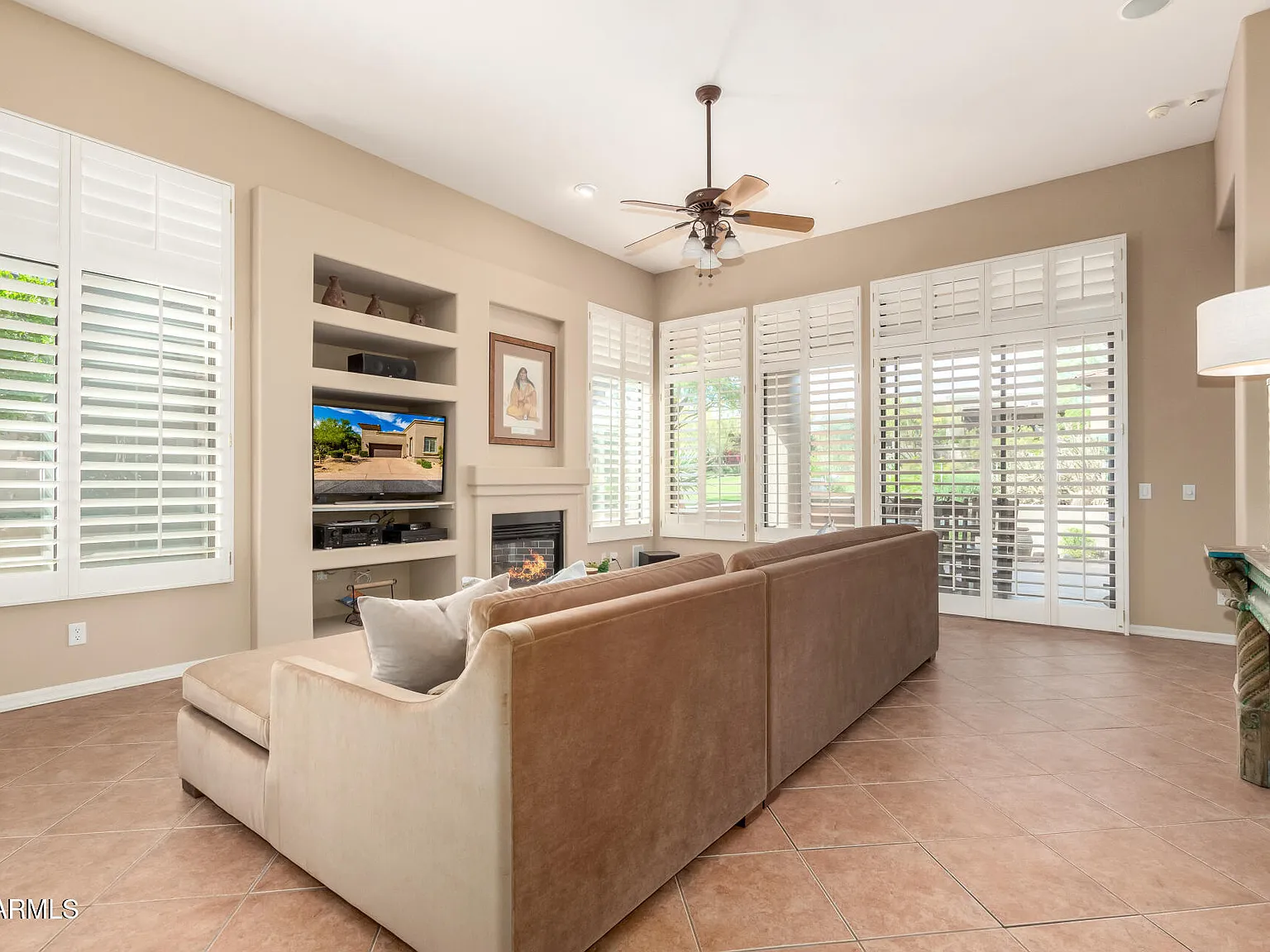 3 bed, 3.0 bath, 2200 sqft, $4,500 — Photo 4